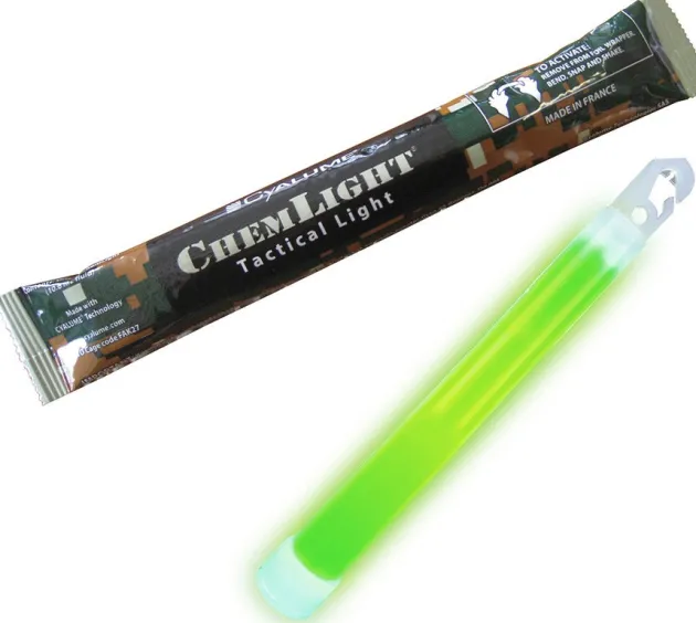 08.202402 - CYALUME Chemlight Bâton Lumineux 15cm 12H VERT