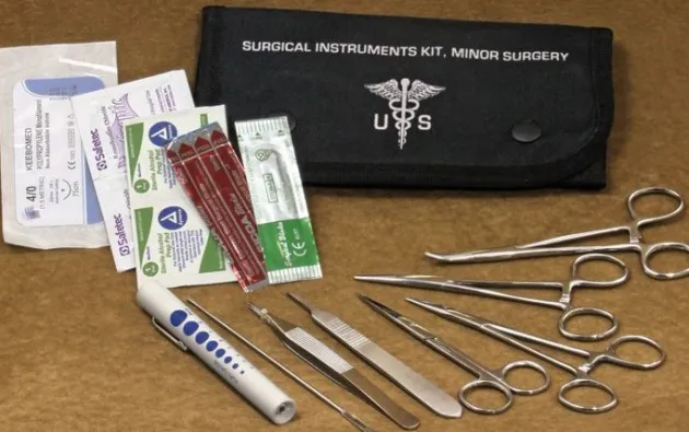 FA80122BK - ELITE FIRST AID Kit Chirurgical de Terrain Noir