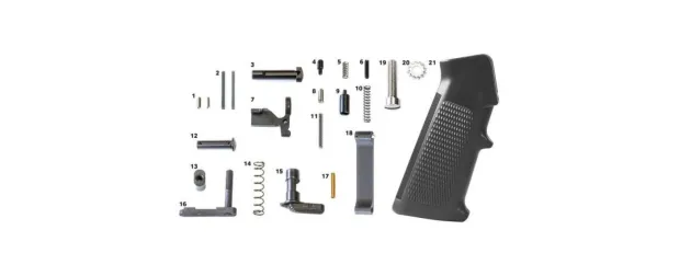 05-987 - Geissele Kit de pièces Mil-Spec pour Carcasse AR15 (sans détente, avec Grip) Noir