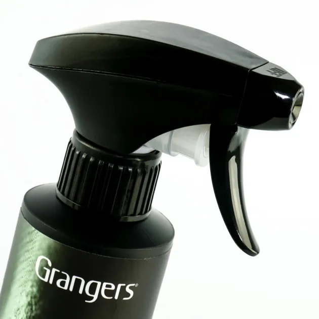 GRF77 - Grangers Nettoyant chaussures et matériel