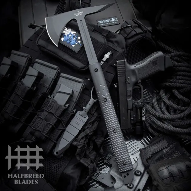 HBBLBA01 - HALFBREED BLADES Large Breaching Axe NOIR