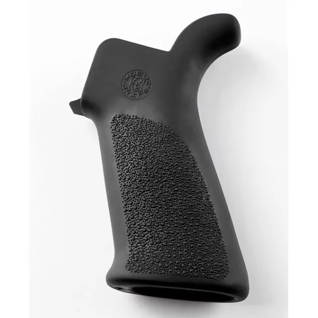 000002869 - HOGUE AR-15/M16 RUBBER GRIP BEAVERTAIL BLACK