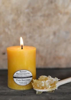 1903000002 - LARP Bougie en cire d'abeille pure, massive 6x4,5cm
