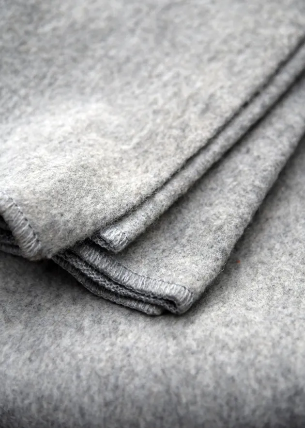 1914428308 - LARP Couverture 175x150 cm chaude 100% laine Gris