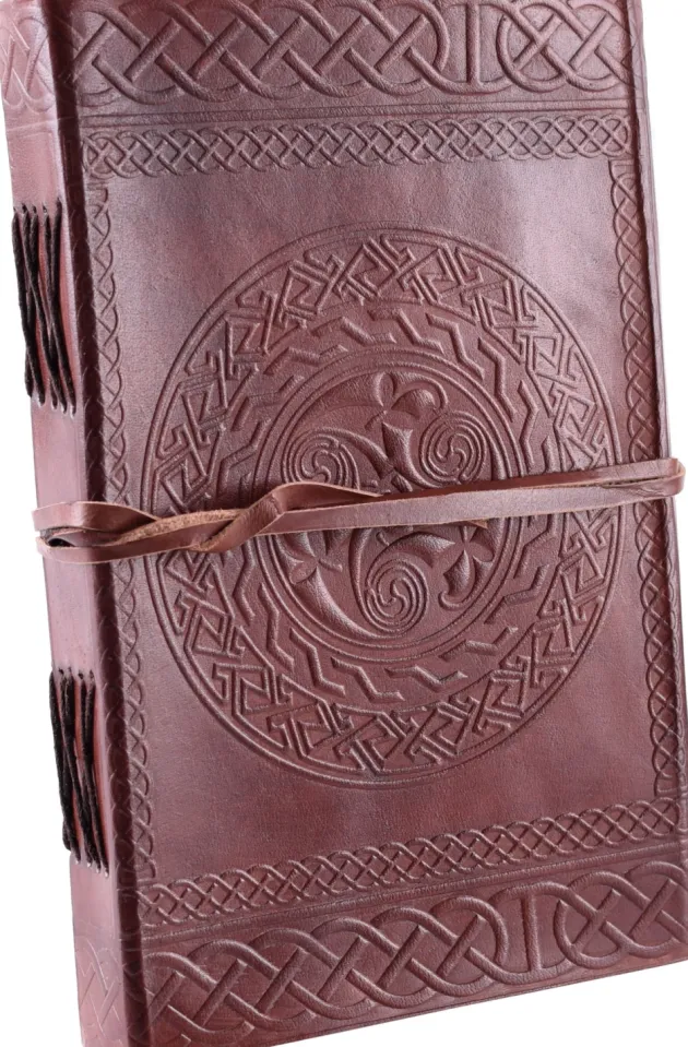 2016005301 - LARP Livre en cuir avec motif celtique 21 x 14 cm