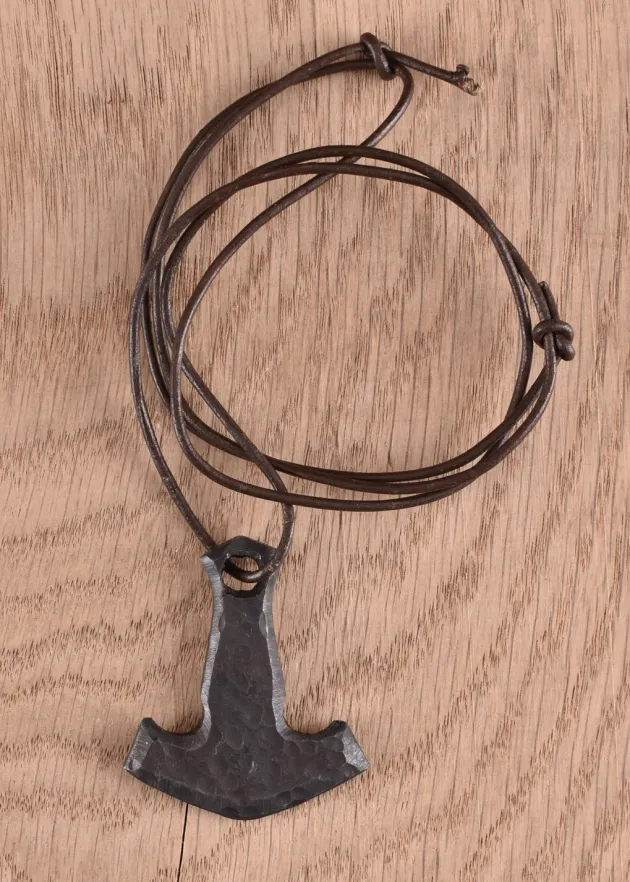 1480000100 - LARP Marteau de Thor Pendentif Forgé Cordon Cuir