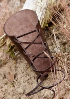 1680000350 - LARP 1 Protège-bras en cuir avec embossage Vegvísir, marron, 1 pièce