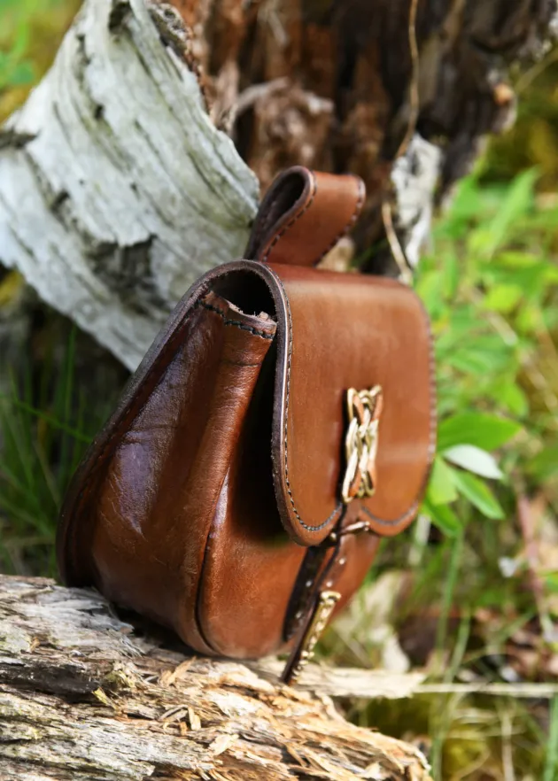 1616414400 - LARP Sacoche Cuir avec ornements celtiques