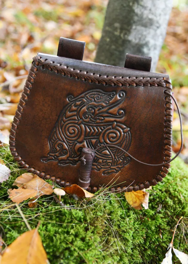 1680000320 - LARP Sacoche Cuir Estampillée Dragon