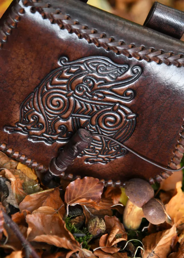1680000320 - LARP Sacoche Cuir Estampillée Dragon