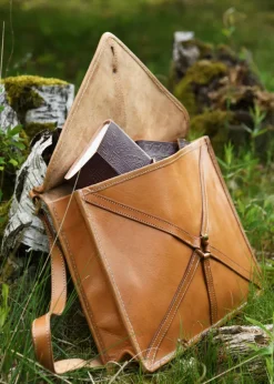 1616398800 - LARP Sac romain en cuir, Pera