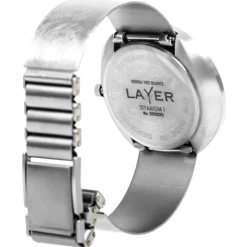 Layer Montre full titane pièce unique n°3