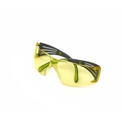 36-010154 - Lunettes de sécurité 3M™ SecureFit™, anti-rayures/antibuée, lentille ambrée