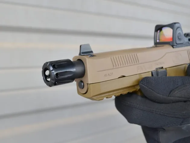 10144-01 - Micro Comp + Thread Protector 9x19 1/2x28
