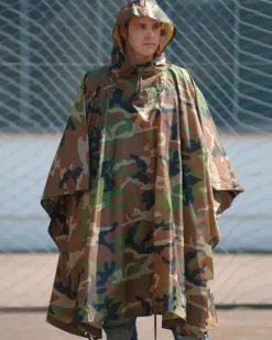 M4459 - MIL-TEC Poncho Ripstop Woodland 208 x 153 cm