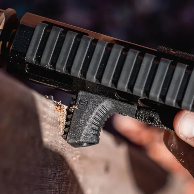 MPL-MAG1295-BLK - Barricade Stop M-LOK noir
