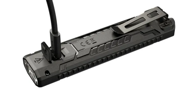 NCEDC07BK - NITECORE EDC07 1500lm Torche EDC 3 Températures de Lumière NOIRE