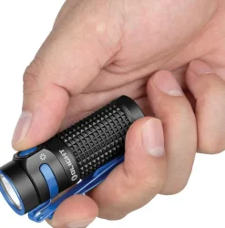 OLTBATON4KITBK - OLIGHT Baton 4 Flashlight Premium NOIR