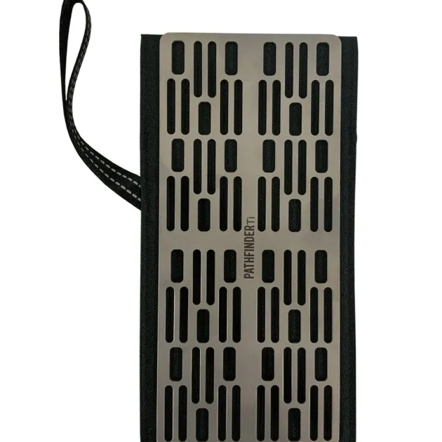 PTH203 - Pathfinder Grill titane avec poche