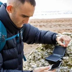 PTSMADVENTURERII - Powertraveller Solar Adventurer II coffret panneau solaire et batterie intégrés