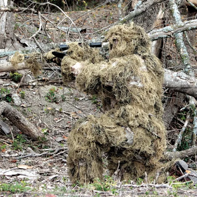 RED70916ML - RED ROCK OUTDOOR GEAR 5-Piece Ghillie Suit COYOTE