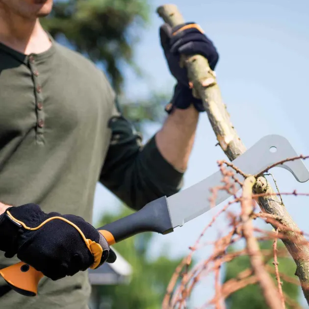 RL661021 - Fiskars Serpe/Machette XA3