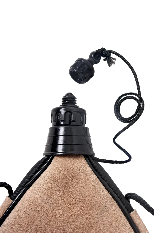 RL558800 - Origin Outdoors Gourde originale en cuir 1L