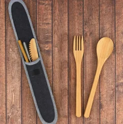 RL562053 - Origin Outdoors set de couverts en bambou