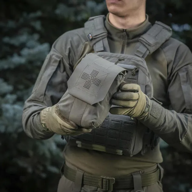 SPC38143 - M-TAC IFAK Medical Carrier Large Elite - Ranger Green Trauma Kit
