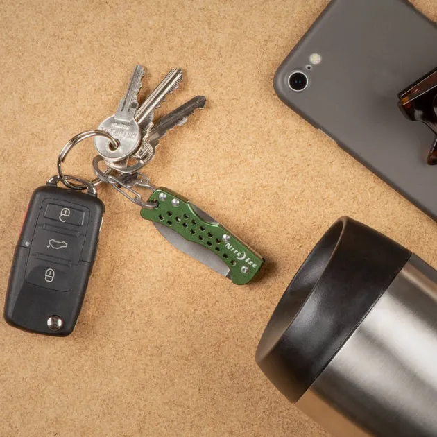 SPC33028 - Nite Ize couteau porte clef rouge