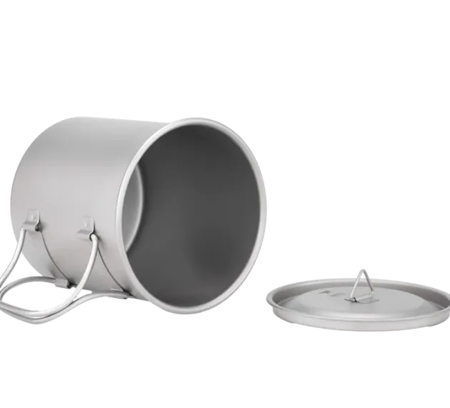 TI3206 - Keith Quart Titane avec Couvercle 550mL
