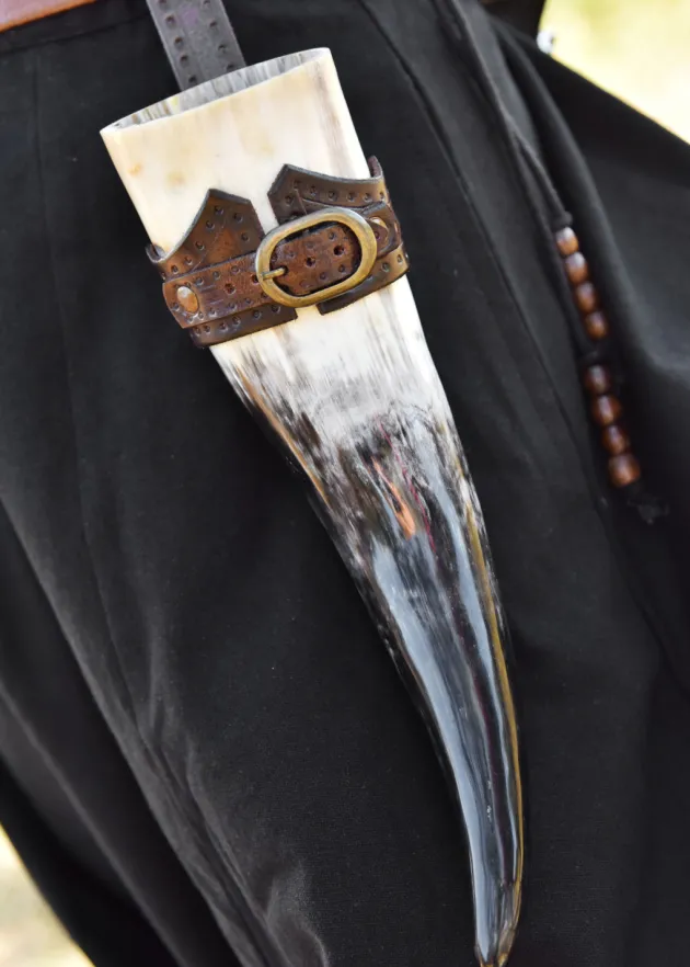 ULF-LP-35 - LARP Porte-corne à boire avec boucle Cuir marron foncé 0,3L