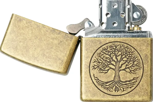 60005187 - ZIPPO Antique Brass Tree of Life