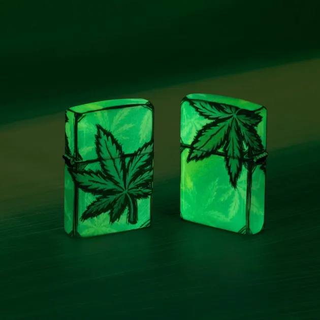 60007204 - ZIPPO Glowing Cannabis Design