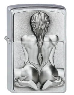 2002548 - ZIPPO Kneeling Girl Emblem